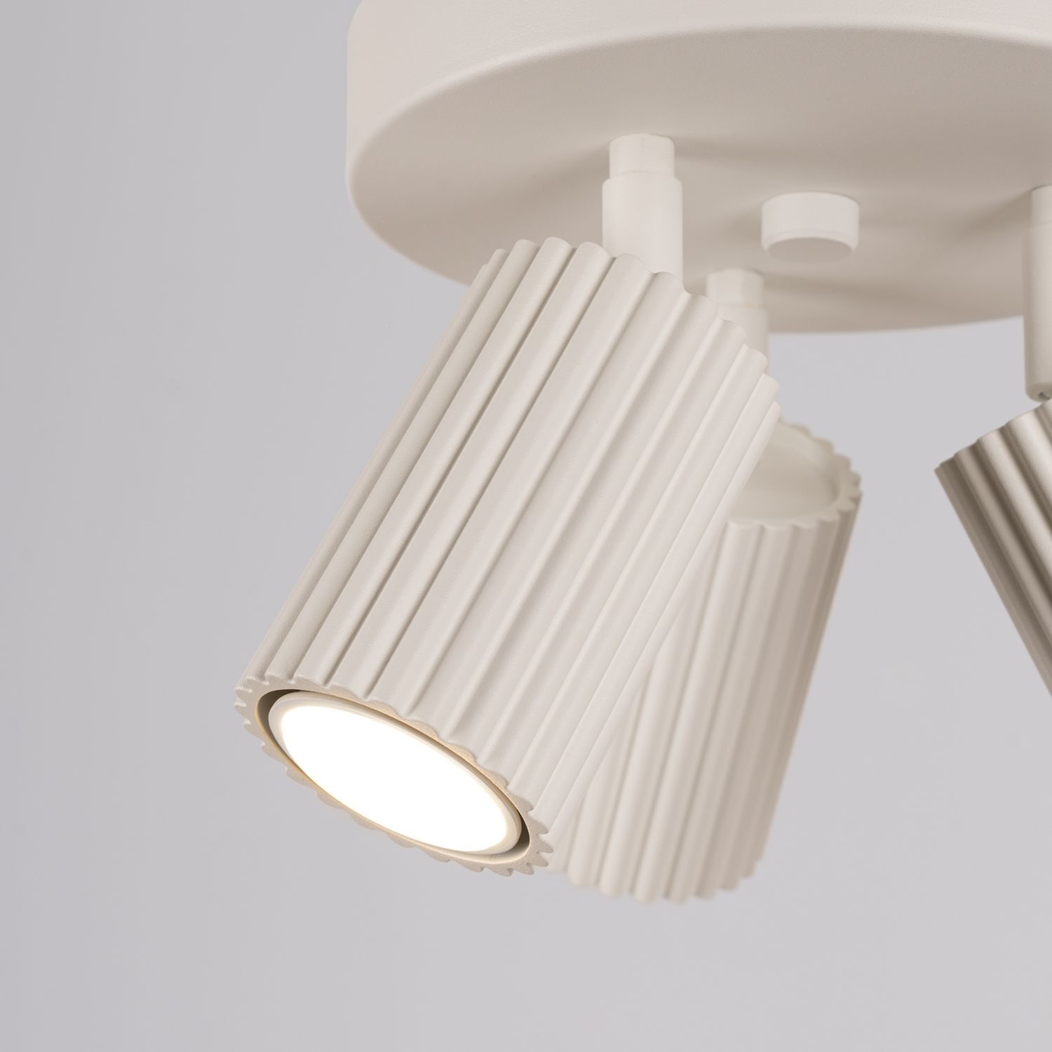 Deckenlampe Modern in Creme Ø 19,5 cm schwenkbar 3x GU10 Alu