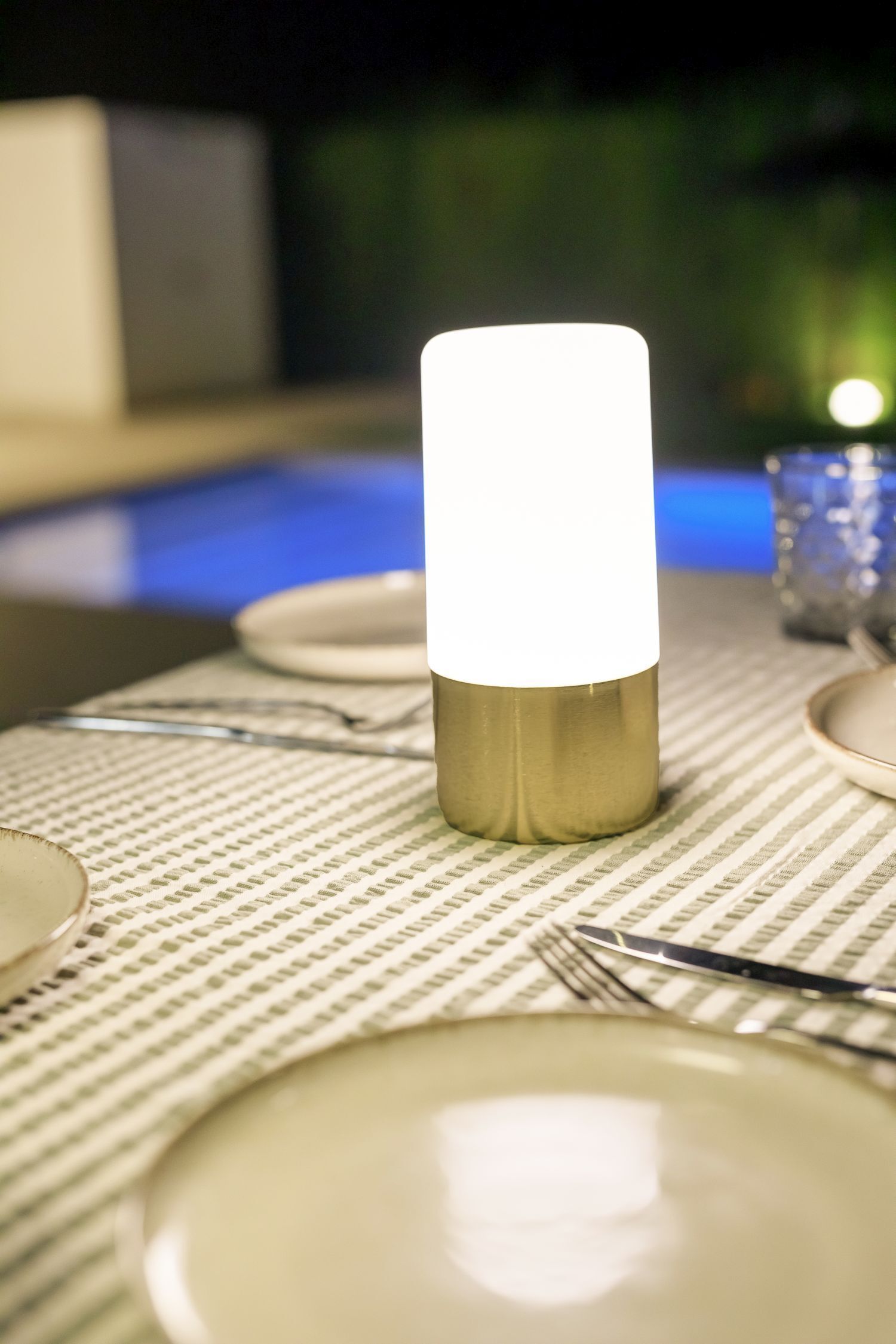 Akku Tischlampe LED Dimmer Farbwechsel tragbar IP44 außen