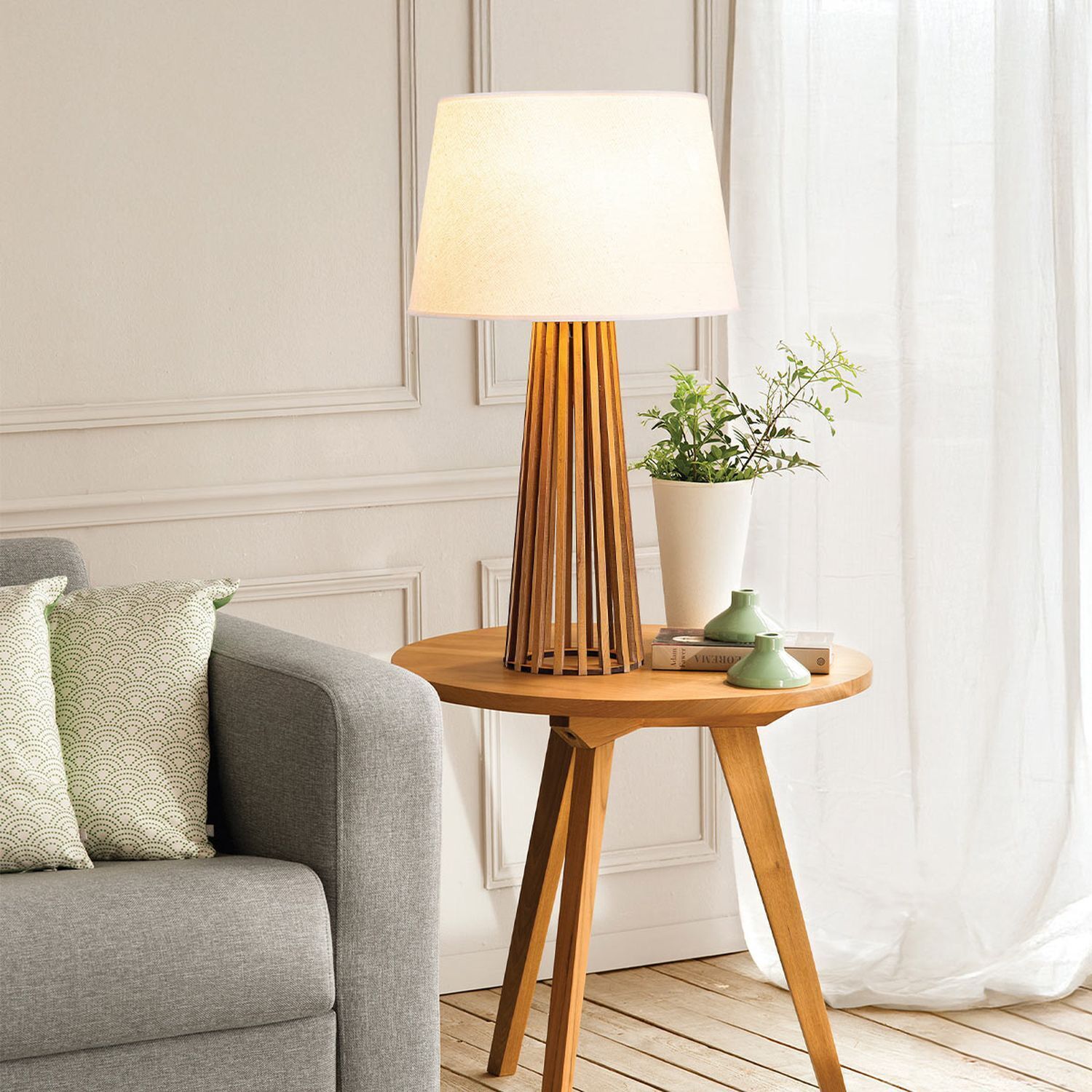 Lampe, Stehlampe, Mobiliar