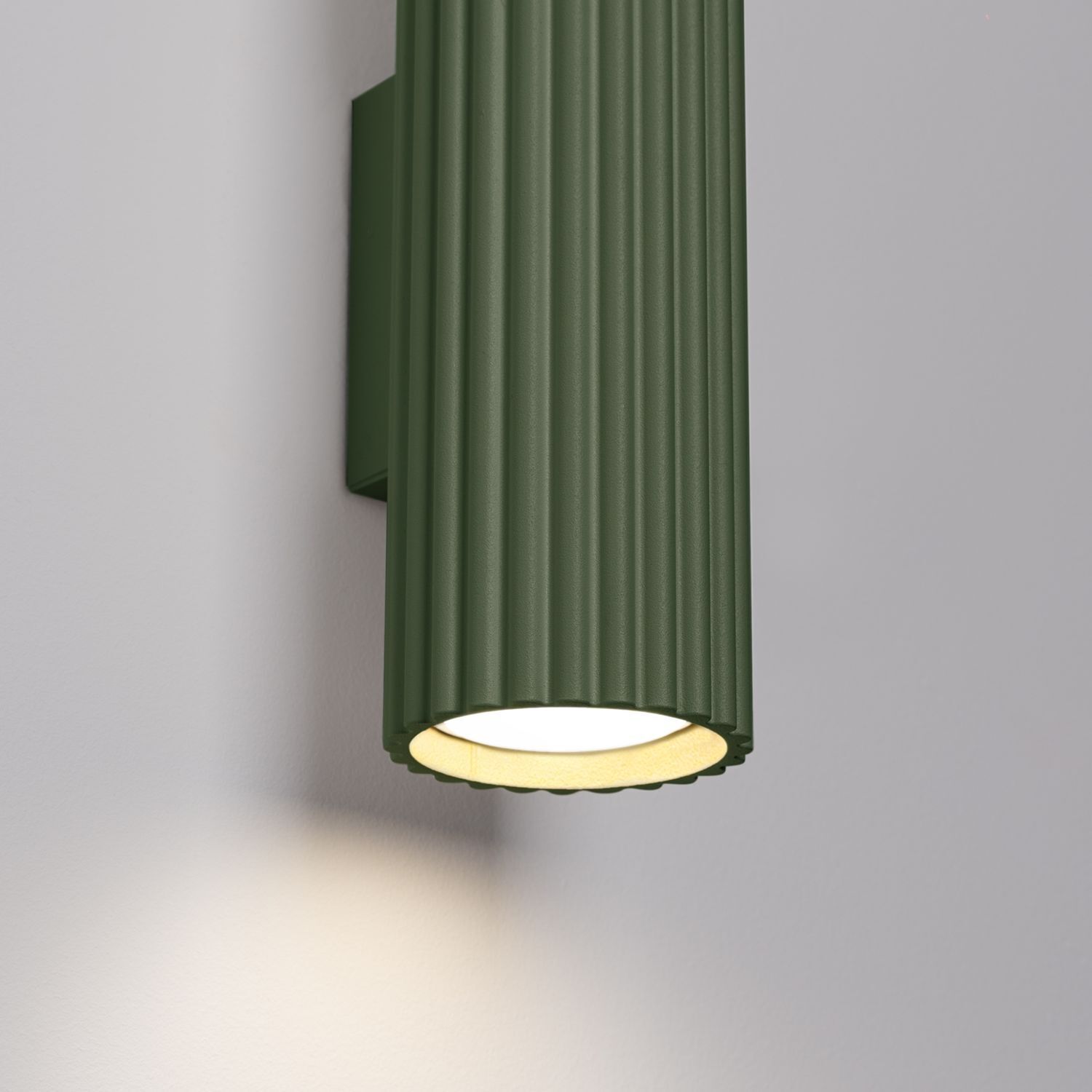 Wandleuchte Up Down Aluminium H: 30 cm Grün GU10 2-flammig