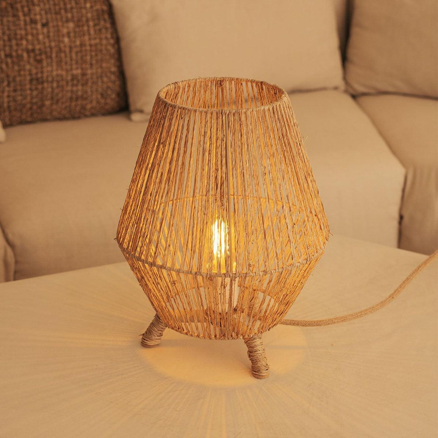 Beistelllampe Dreibein Rattan H: 32,5 cm E27 YILAN