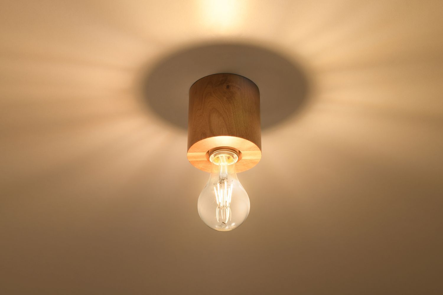Wohnliche Deckenlampe Holz rund Ø10cm H:10cm für E27